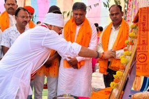 लव कुश जन्मोत्सव के अवसर पर  कुशवाहा समाज का मिलन समारोह विट्ठल नगर वार्ड में आयोजित किया गया। कार्यक्रम में मुख्य अतिथि के रूप में सम्मिलित होकर सभी समाज जनों से भेंट की और आयोजित समारोह को संबोधित किया।