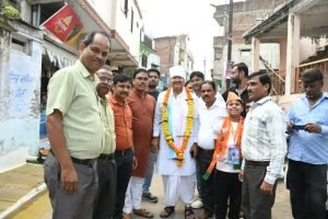 गणेश मंदिर रविशंकर वार्ड में आदर्श कोरी समाज उत्थान समिति के द्वारा मध्यप्रदेश विधानसभा द्वारा "उत्कृष्ट विधायक" के रूप में सम्मानित किए जाने पर सम्मान किया। इस सम्मान के लिए मैं आपका आभारी हूँ,आपके इस सम्मान से मन अभिभूत हैं, आपके द्वारा किए गए सम्मान से कार्य के प्रति समर्पण और कार्य के प्रति जवाबदारी दोनो ही बढ़ गई है।